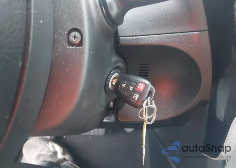 2017 Toyota Corolla Le z USA, uszkodzony, nr VIN 2T1BURHE6HC938586